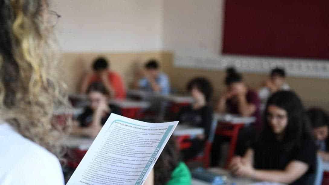 04/06/2023 tarihinde uygulanan Sınavla Öğrenci Alacak Ortaöğretim Kurumlarına İlişkin Merkezi Sınavın Soru Kitapçıkları (Sayısal ve Sözel) ve cevap anahtarları